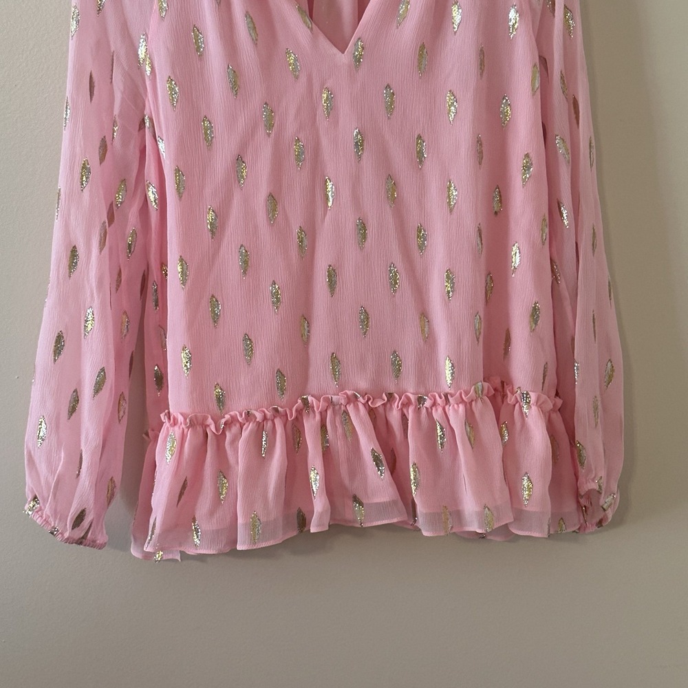 Lilly Pulitzer Tensley‎ Silk Top Pink Metallic Silver Gold Feathers Ruffles Sz S - Picture 3 of 15